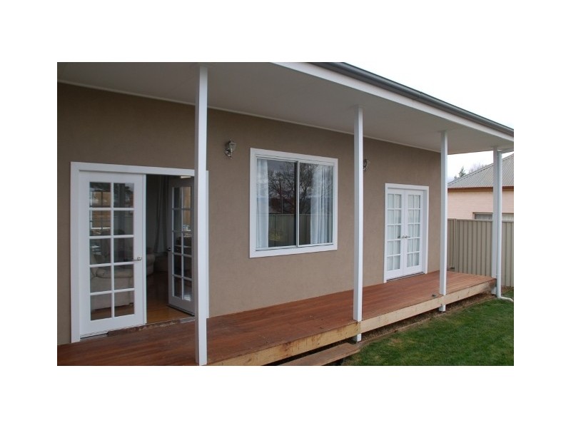 203 Peel St, Bathurst NSW 2795