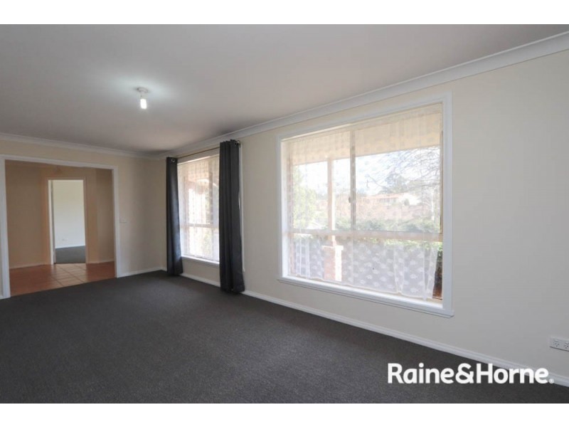 13 Freestone Way, Windradyne NSW 2795