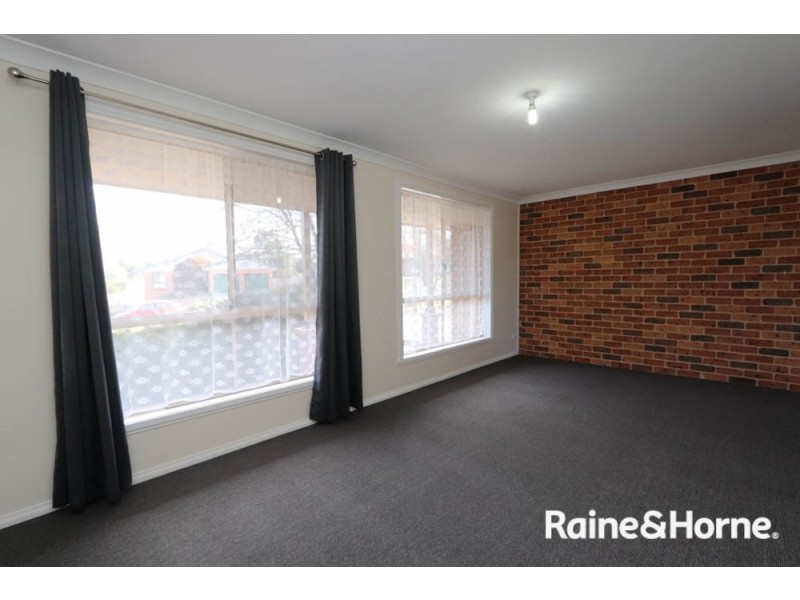 13 Freestone Way, Windradyne NSW 2795