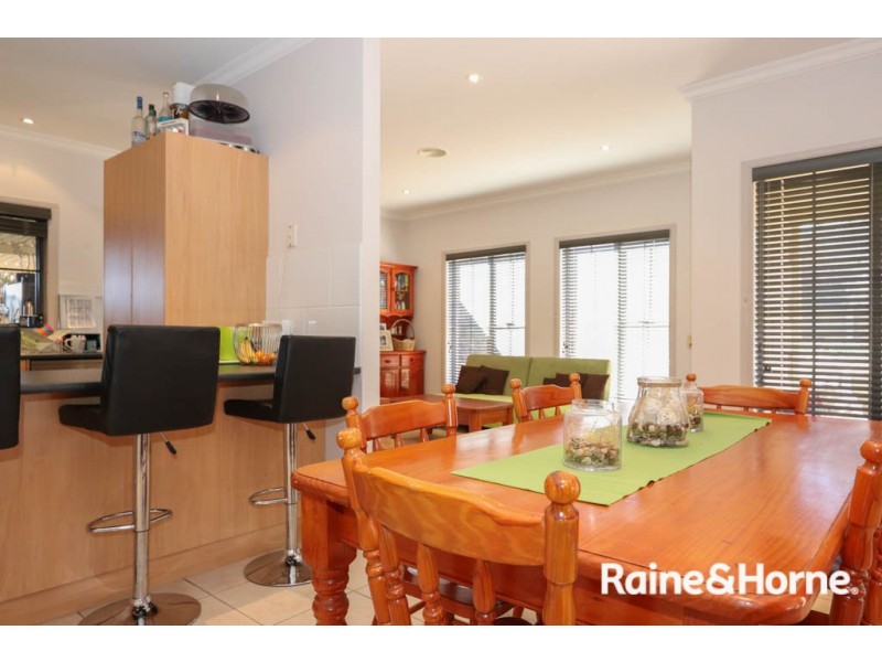 4 Shackleton Close, Windradyne NSW 2795