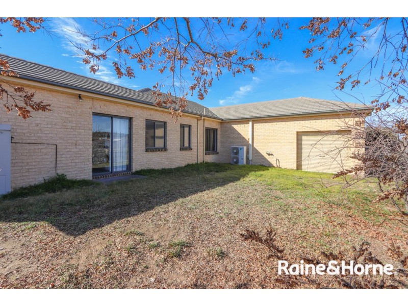4 Shackleton Close, Windradyne NSW 2795