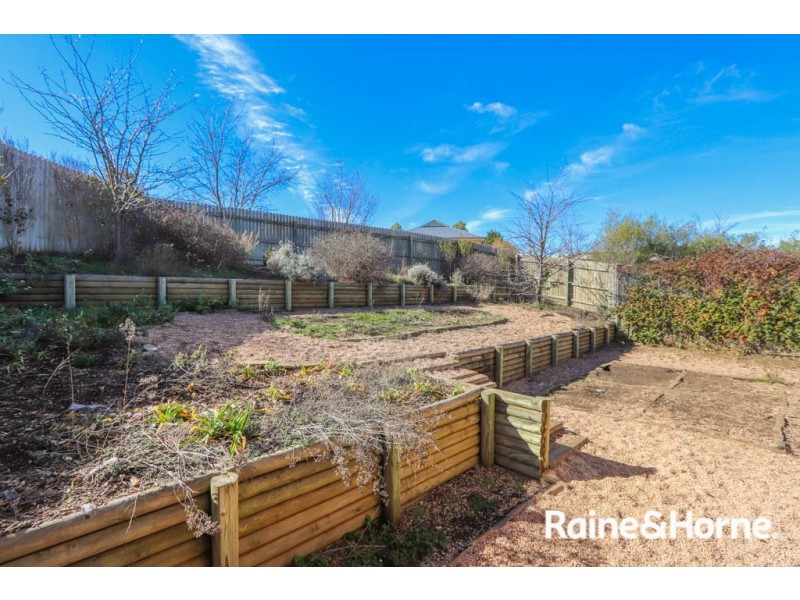 4 Shackleton Close, Windradyne NSW 2795