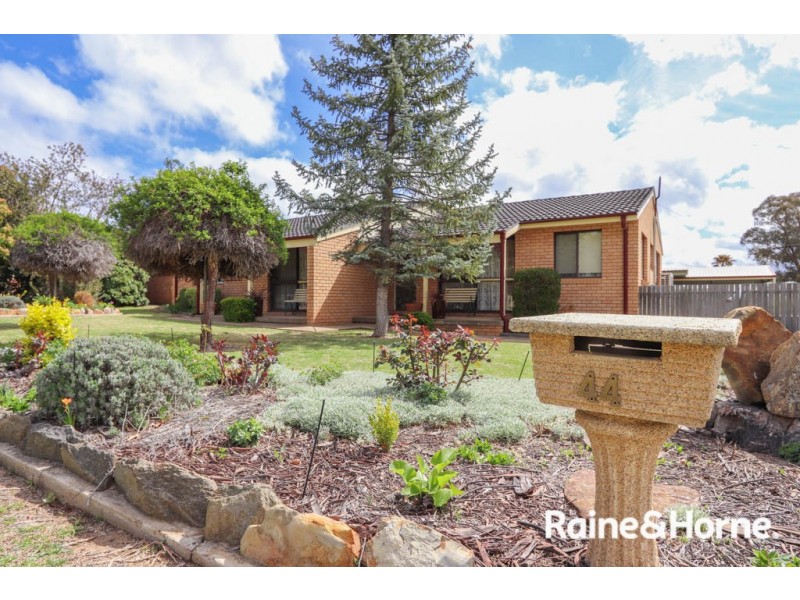 44 Nelson Street, Raglan NSW 2795