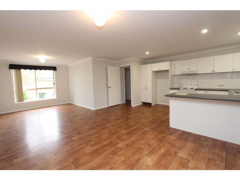 4/204 Rocket Street, Bathurst NSW 2795