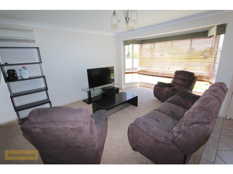 54 Hope Street, Bathurst NSW 2795