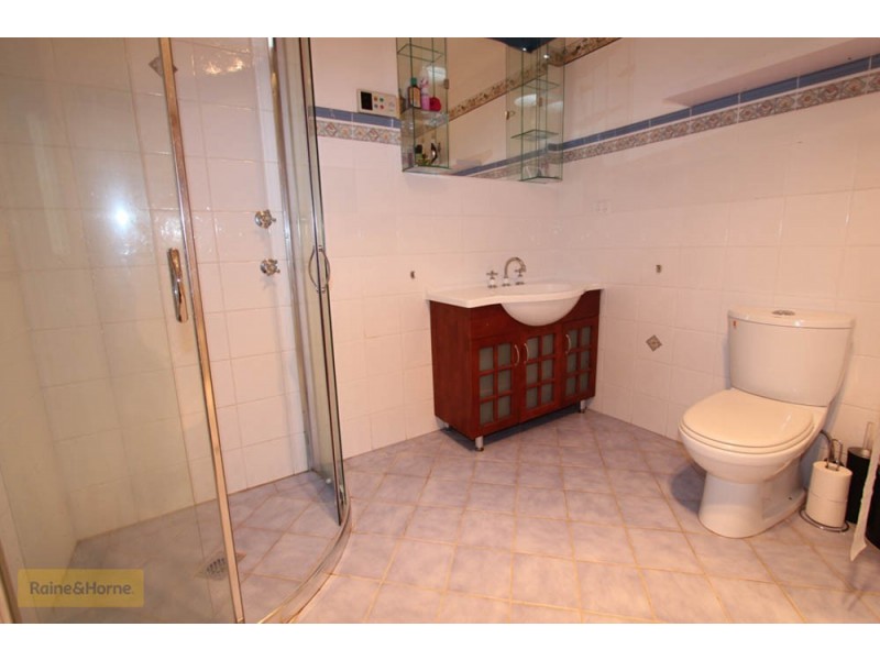 54 Hope Street, Bathurst NSW 2795