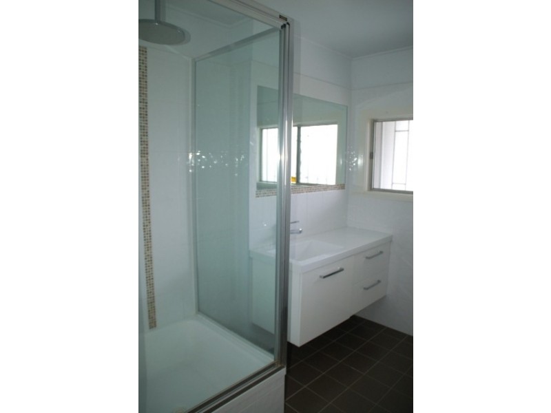 36 Esrom St, Bathurst NSW 2795