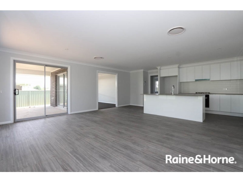 31b Fraser Drive, Eglinton NSW 2795