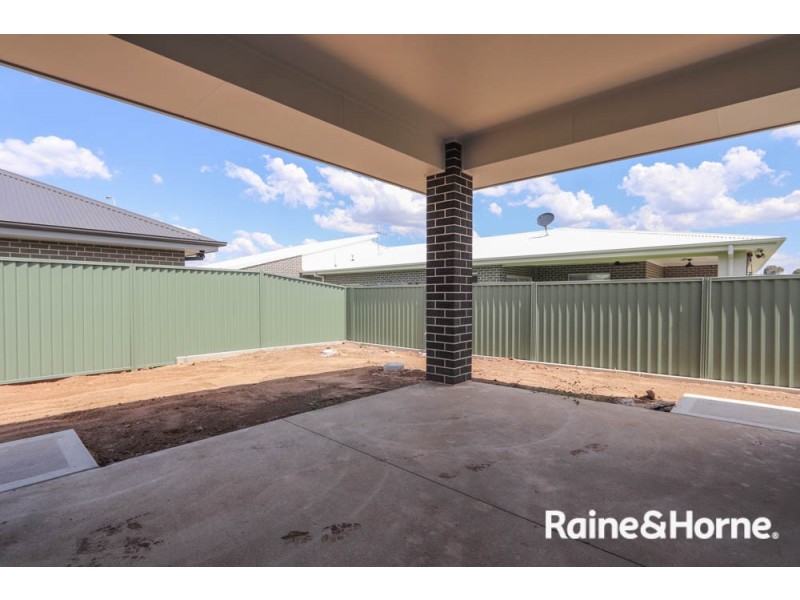 31b Fraser Drive, Eglinton NSW 2795