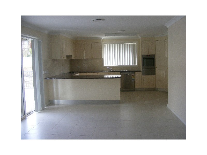 41 Kurumben Place, Bathurst NSW 2795