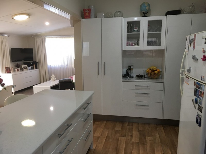 11 Rocket St, Bathurst NSW 2795