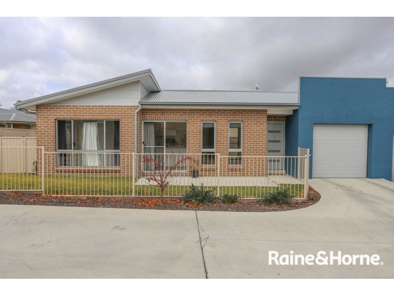 8/40 Wentworth Drive, Kelso NSW 2795