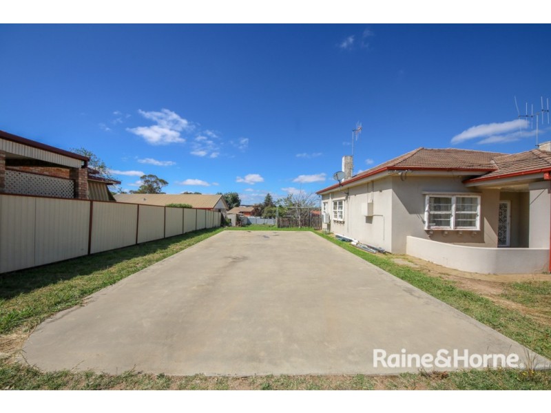 21 Boyd Street, Kelso NSW 2795