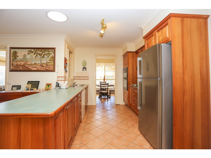 45 Halfpenny Dr, Bathurst NSW 2795