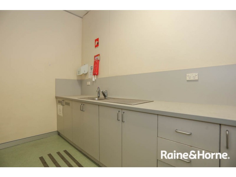 154 Russell Street, Bathurst NSW 2795