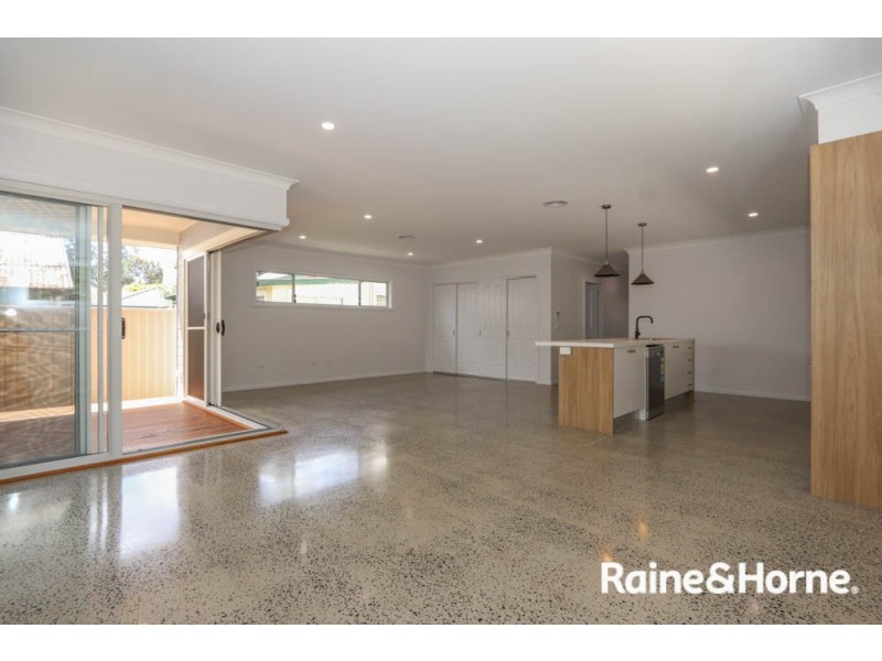 82A Stanley Street, Bathurst NSW 2795