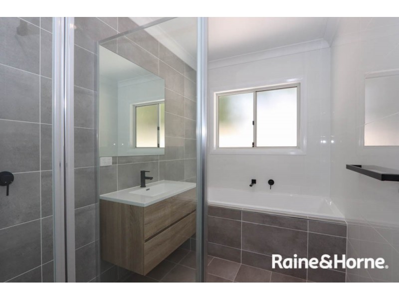 82A Stanley Street, Bathurst NSW 2795