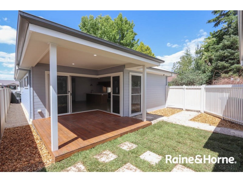 82A Stanley Street, Bathurst NSW 2795