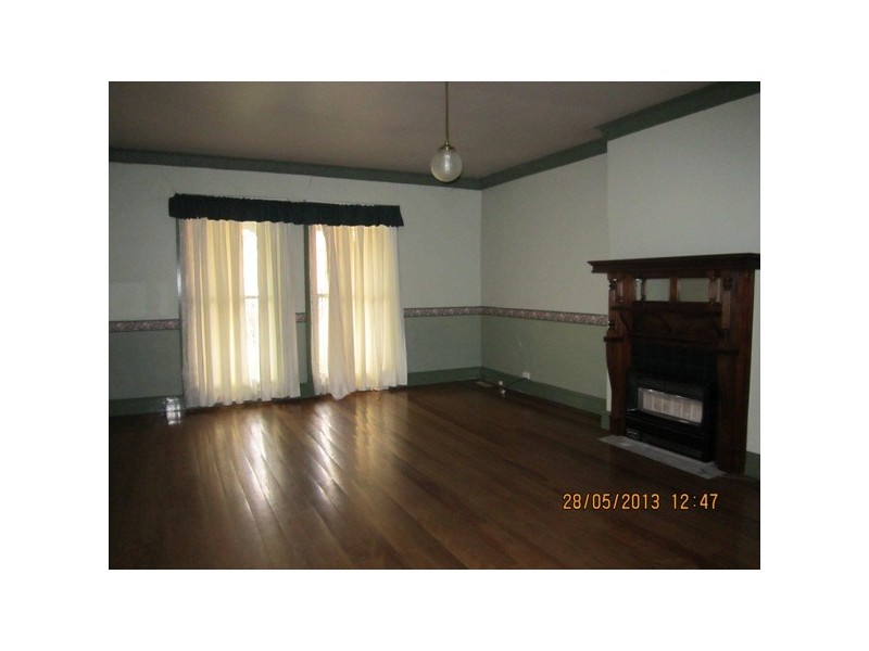 133 Stewart St, Bathurst NSW 2795