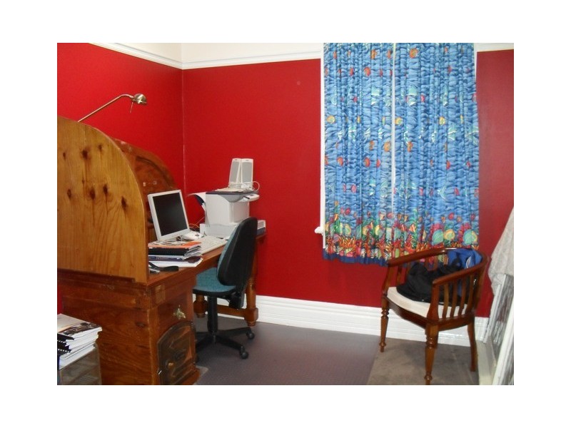 30 Torch St, Bathurst NSW 2795