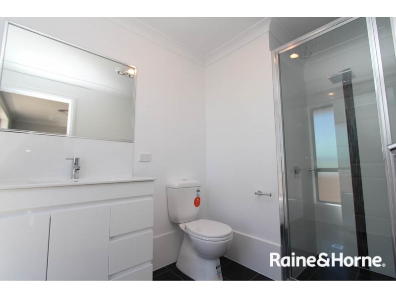 25 Ignatius Pl, Bathurst NSW 2795