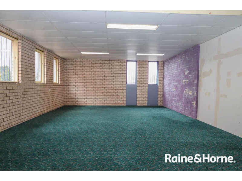 45 Mitre Street, Bathurst NSW 2795