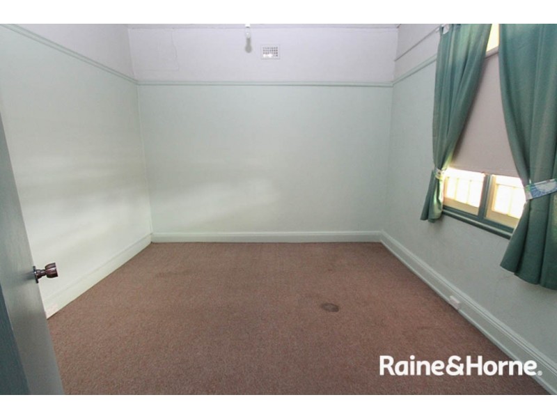 259 and 259a Bentinck Street, Bathurst NSW 2795