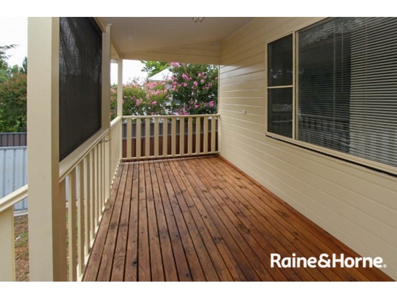 259 and 259a Bentinck Street, Bathurst NSW 2795
