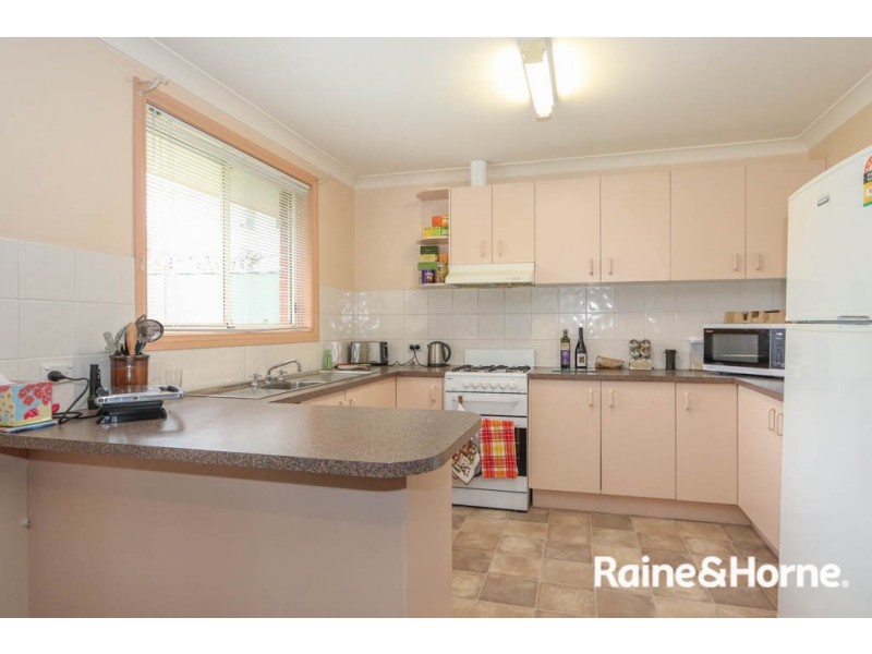 259 and 259a Bentinck Street, Bathurst NSW 2795