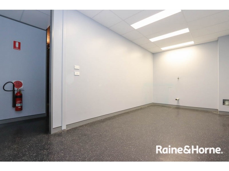 Unit 3 / 6 Irving Place, Bathurst NSW 2795