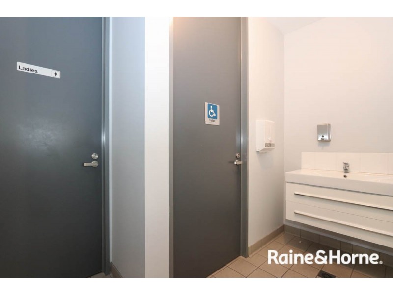 Unit 3 / 6 Irving Place, Bathurst NSW 2795