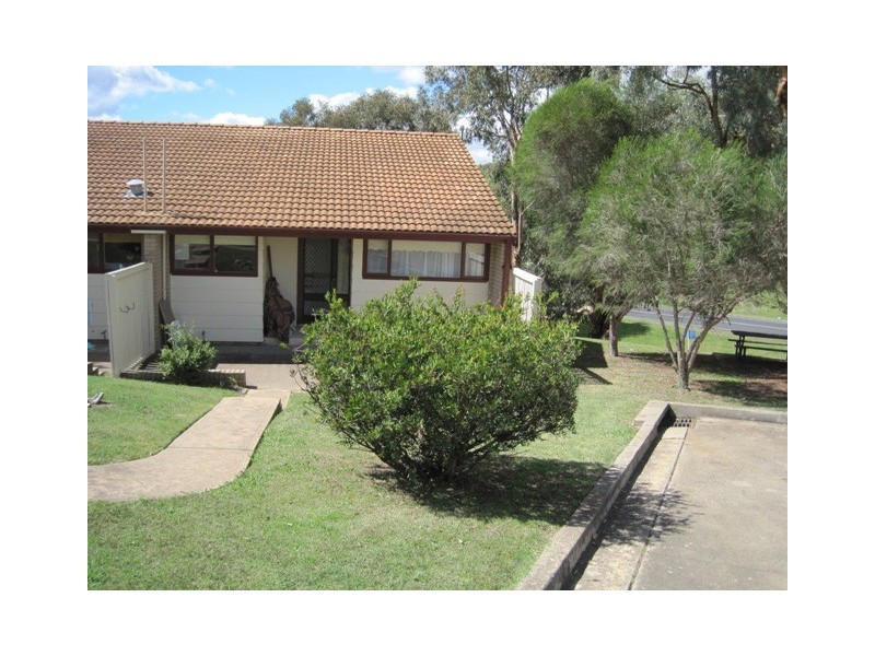 1 Middlemiss Place, Bathurst NSW 2795