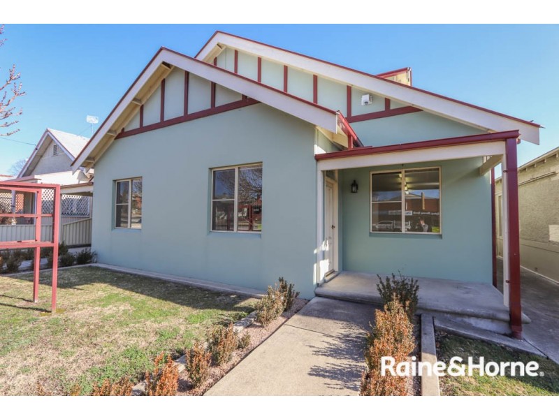 293a Stewart Street, Bathurst NSW 2795