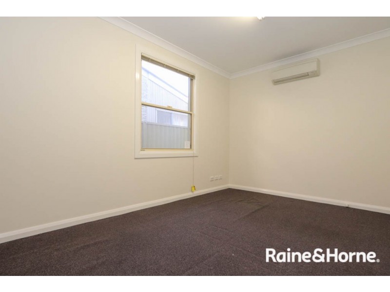 293a Stewart Street, Bathurst NSW 2795