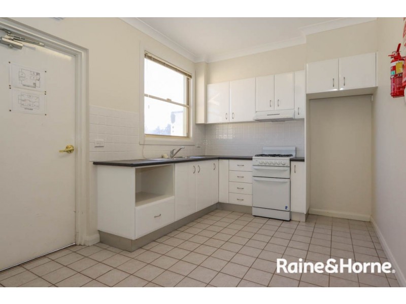 293a Stewart Street, Bathurst NSW 2795