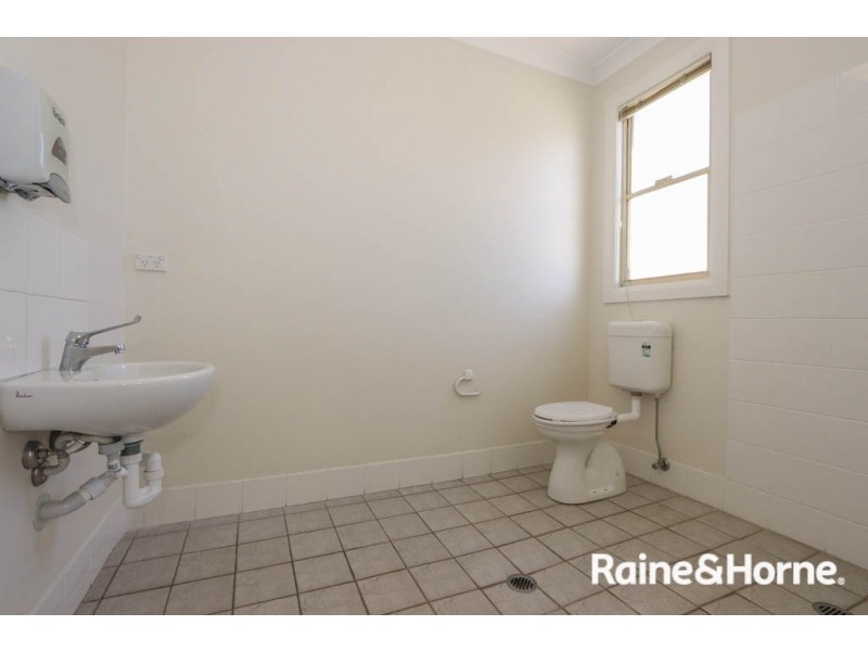 293a Stewart Street, Bathurst NSW 2795