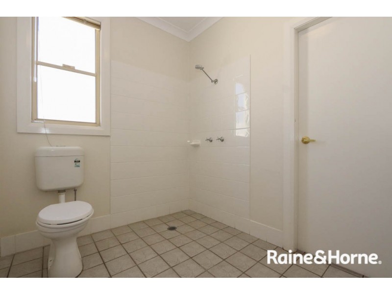 293a Stewart Street, Bathurst NSW 2795