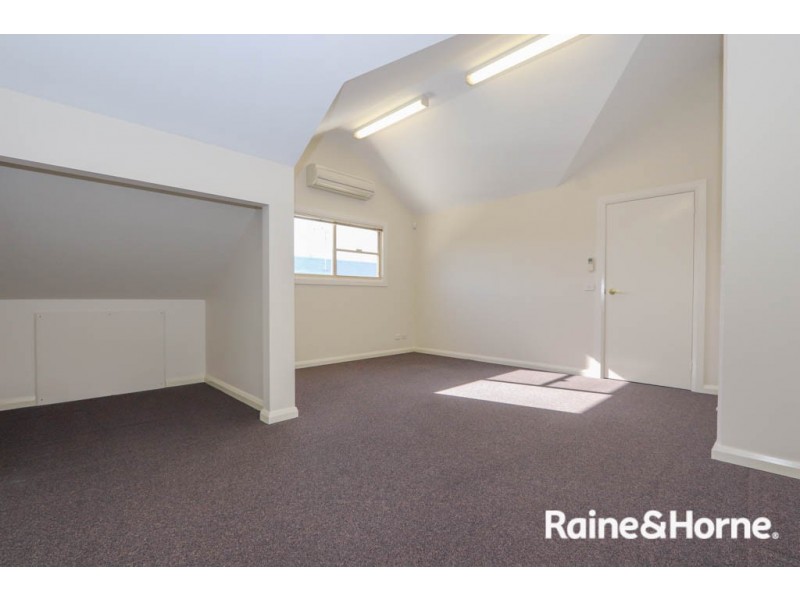 293a Stewart Street, Bathurst NSW 2795