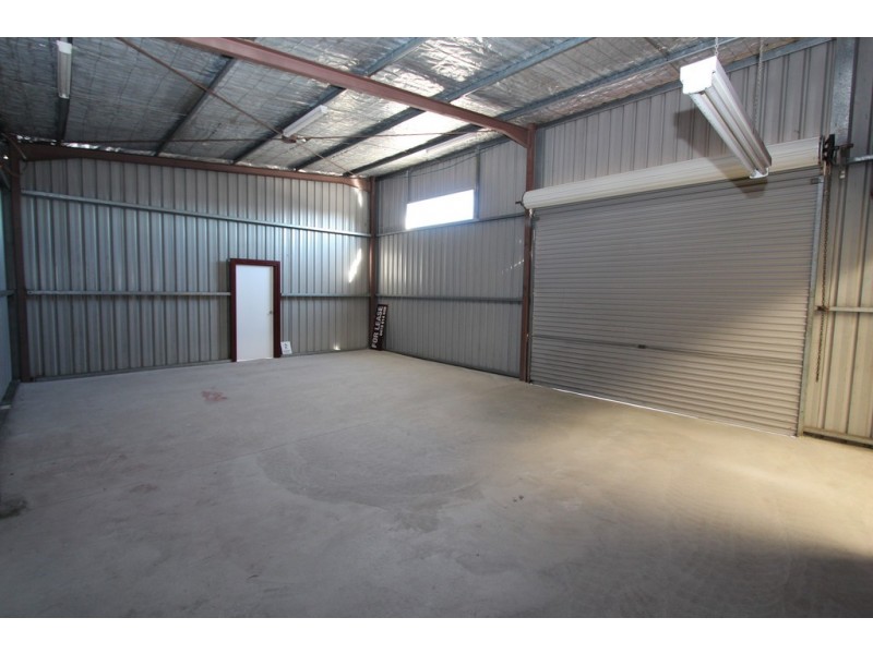 Rear Shed 112 Durham Street, Bathurst NSW 2795