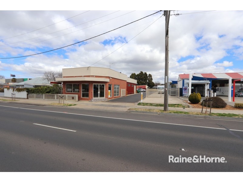 Front 112 Durham Street, Bathurst NSW 2795