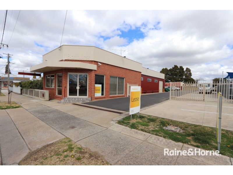 Front 112 Durham Street, Bathurst NSW 2795