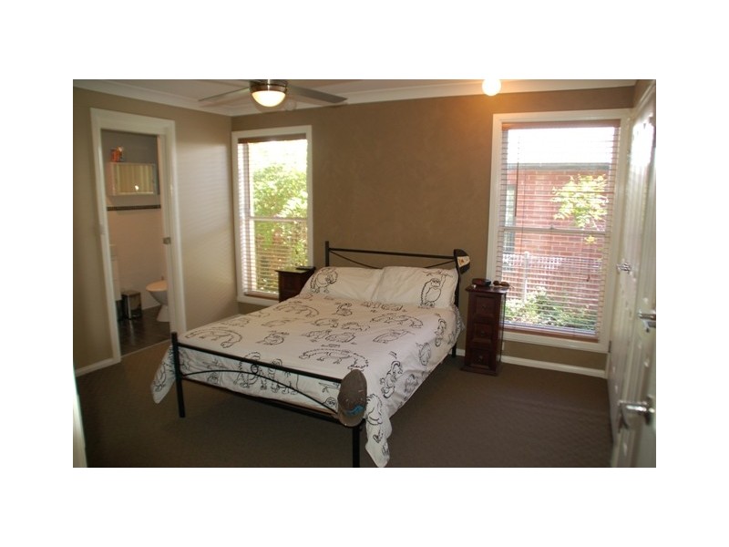 41 Gilmour St, Kelso NSW 2795