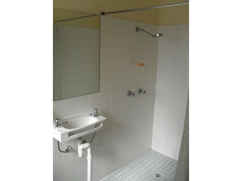 11/62 George St, Bathurst NSW 2795