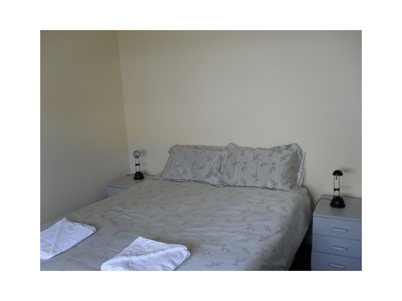 11/62 George St, Bathurst NSW 2795