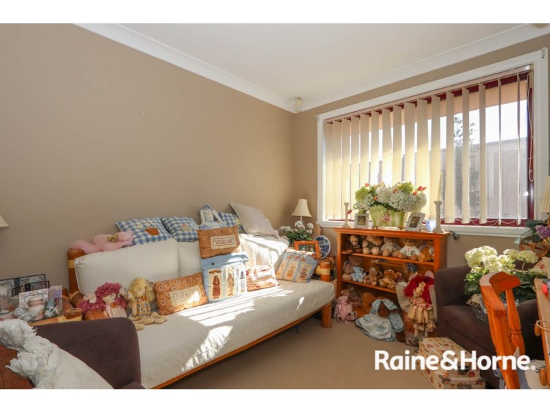 2/16 Murdoch Place, Kelso NSW 2795