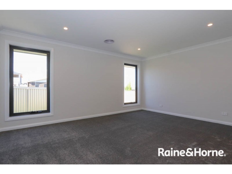 85A Wentworth Drive, Kelso NSW 2795