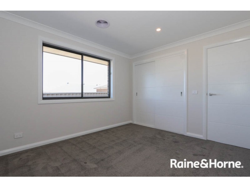 85A Wentworth Drive, Kelso NSW 2795