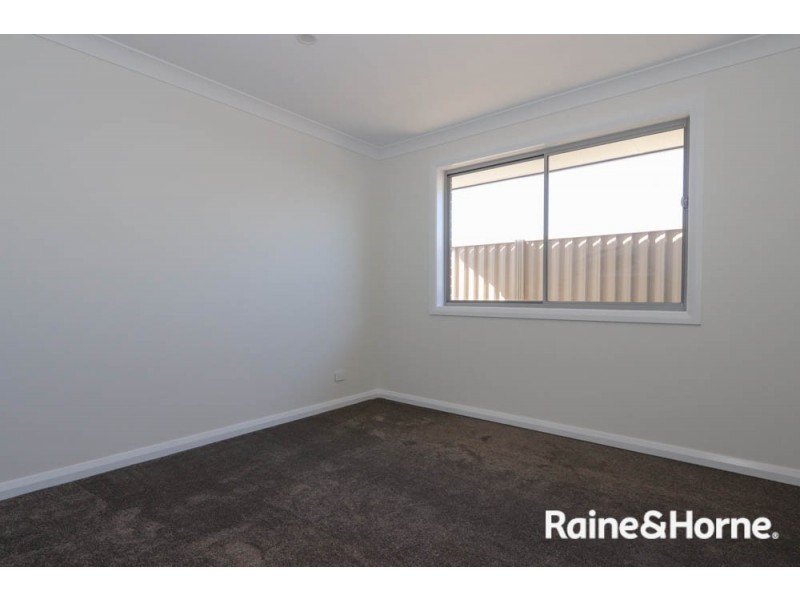 85 Wentworth Drive, Kelso NSW 2795