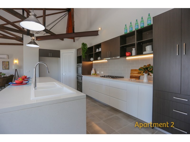 U1 and U2, 270a Havannah Street, South Bathurst NSW 2795