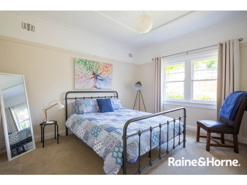 219 Hope Street, Bathurst NSW 2795